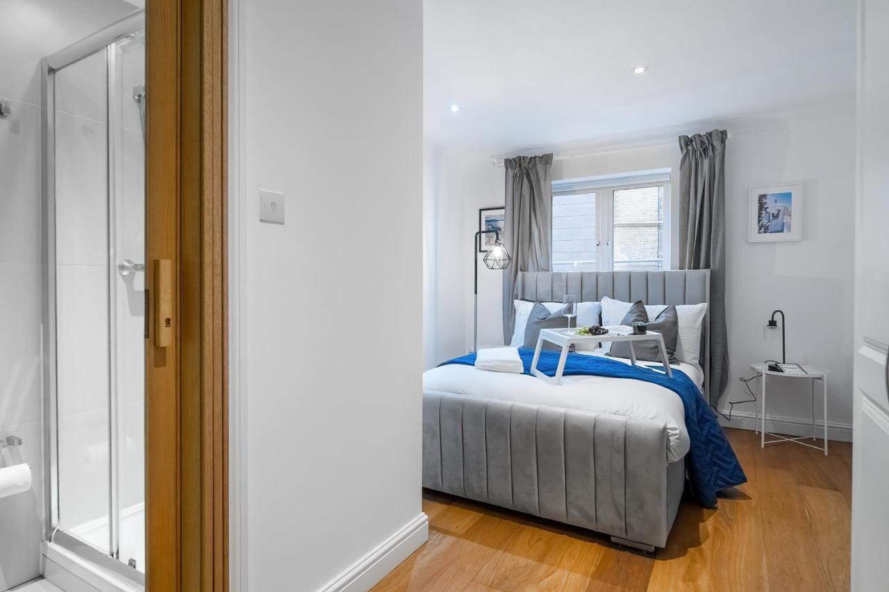 Chic 3 Bed Apartment Near London Bridge With Balcony Exterior photo