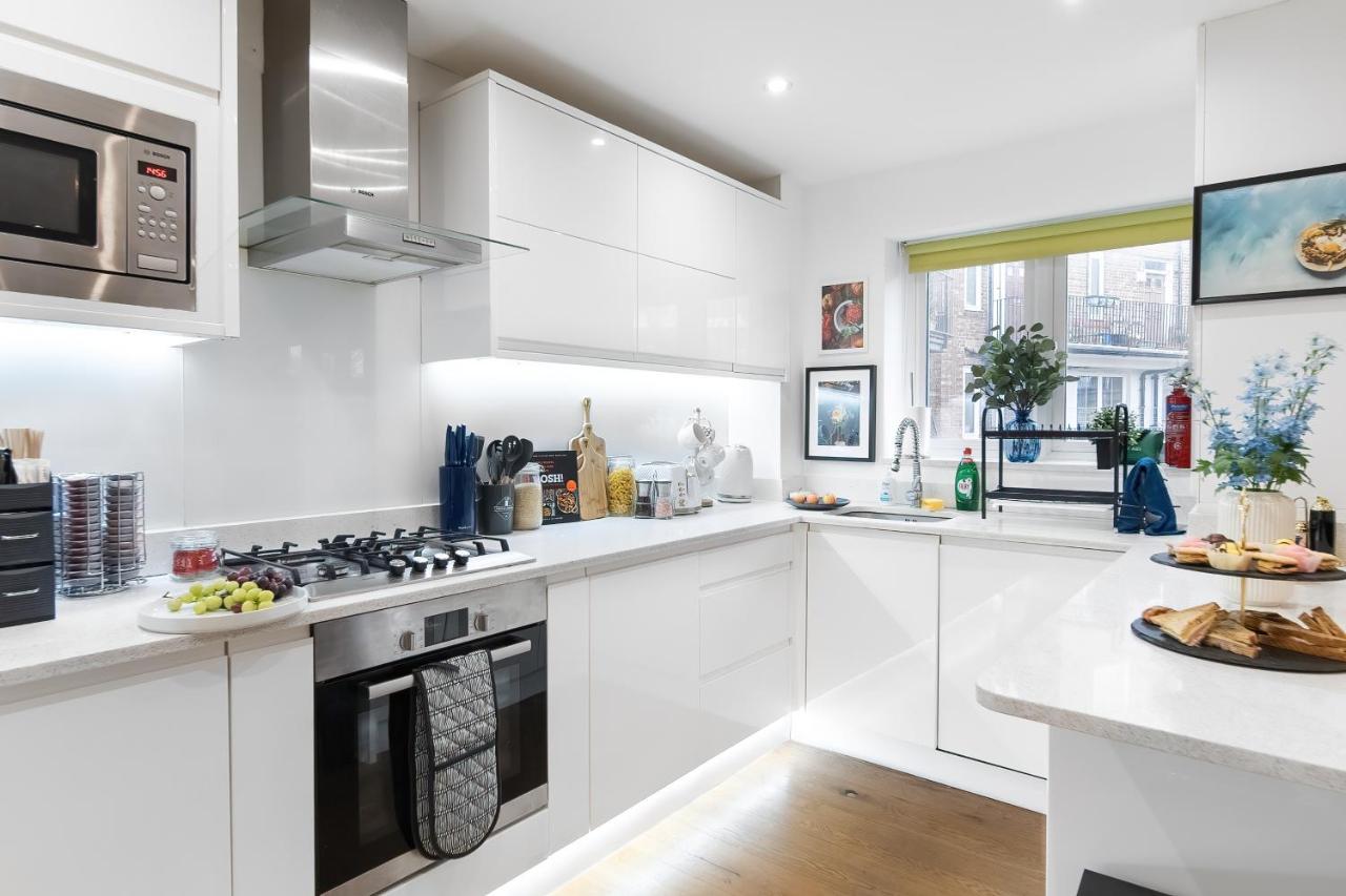 Chic 3 Bed Apartment Near London Bridge With Balcony Exterior photo